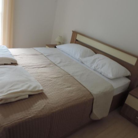 Apartments Lori Biograd Na Moru Exterior photo