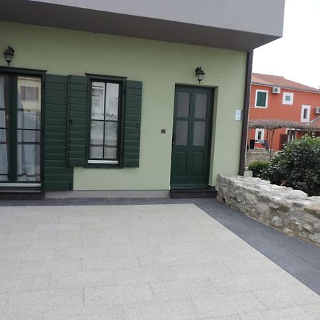 Apartments Lori Biograd Na Moru Exterior photo